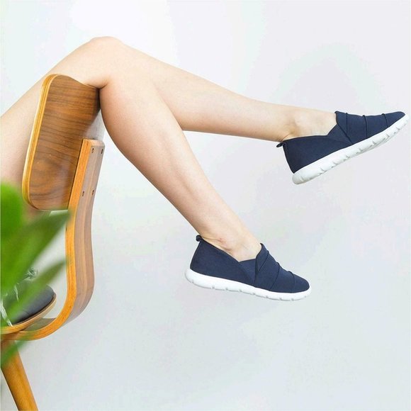 ZENZ ISOTONER Satin Stretch Indoor/Outdoor Shoe - Picture 1 of 8